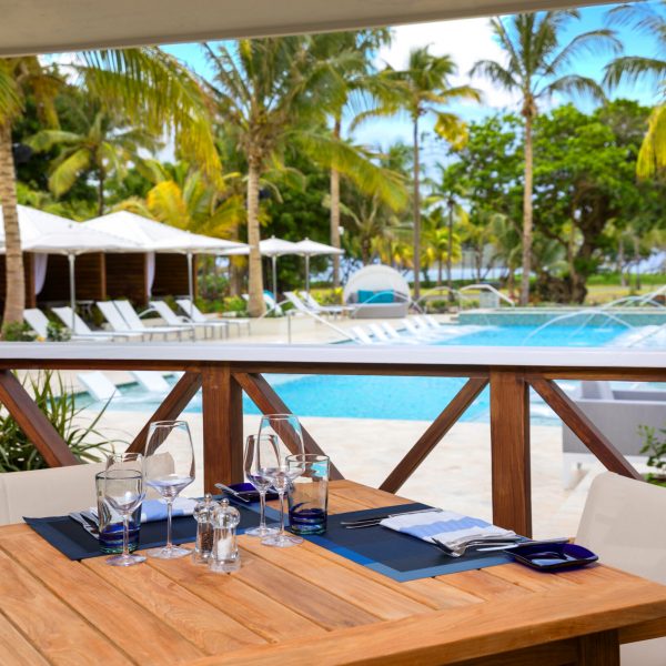 38 Serenity_Greathouse_Patio_Table_Pool_RGB